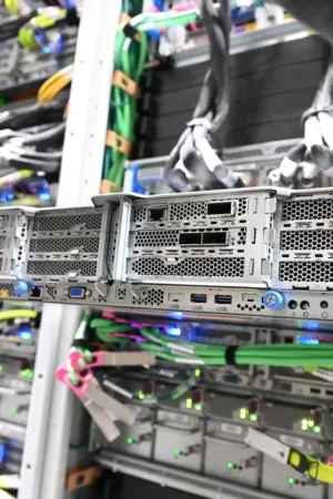 AWS lance les AI Factories : des supercalculateurs IA directement chez le client