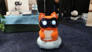 CES 2026 : Cocomo et Inu de Ludens AI, les robots IA qui veulent devenir de vrais compagnons émotionnels