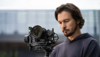 DJI RS 5 : Le nouveau gimbal à tracking intelligent qui remplace un cadreur