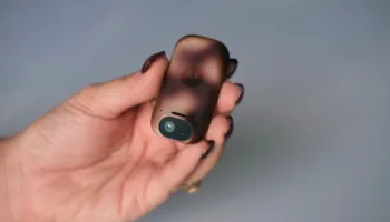 Motorola / Lenovo Qira : L’IA qui unifie enfin votre smartphone et votre PC au CES 2026