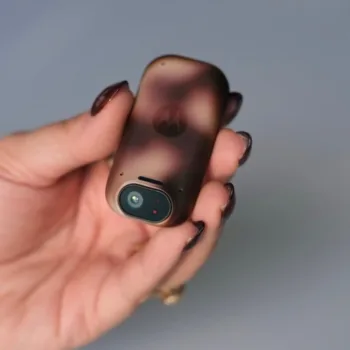 Motorola / Lenovo Qira : L’IA qui unifie enfin votre smartphone et votre PC au CES 2026