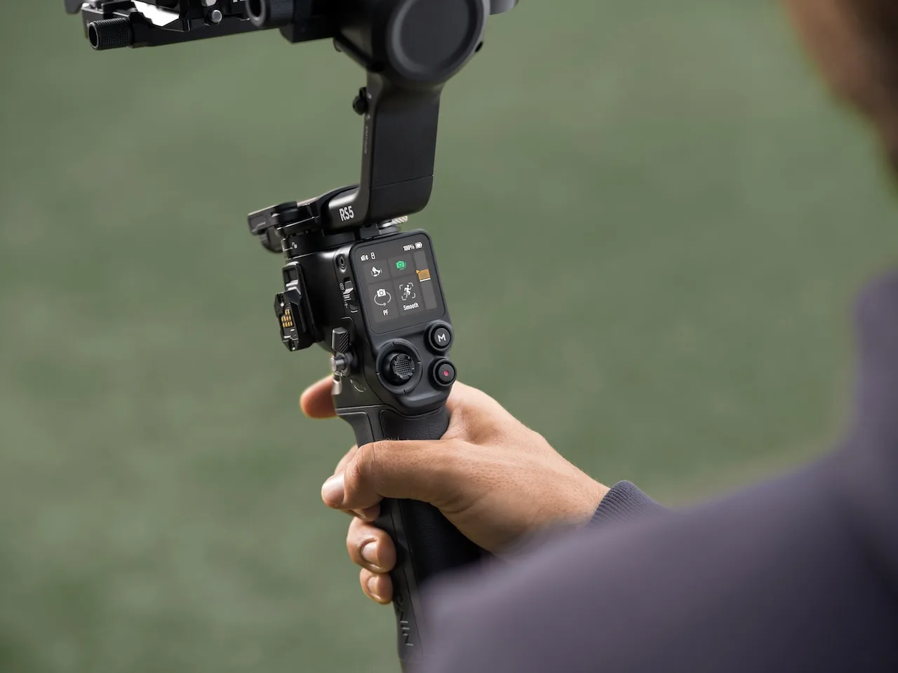 DJI RS 5 : Le nouveau gimbal à tracking intelligent qui remplace un cadreur 60 Step Frequency Detection
