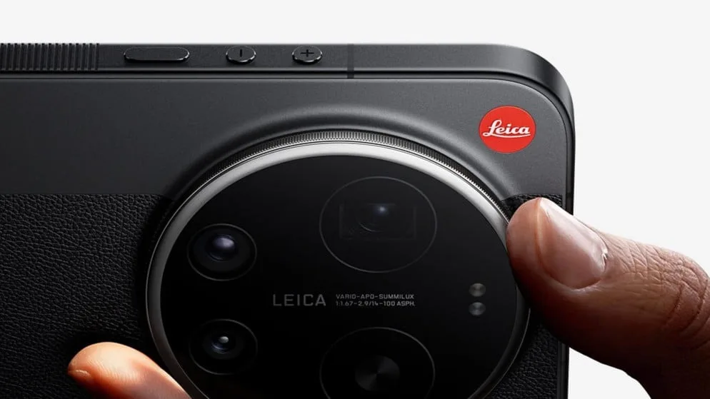 Le zoom rotatif du Xiaomi 17 Ultra Leica Edition bouge ? Xiaomi explique pourquoi c’est normal 54 Xiaomi 17 Ultra rotating zoom ri