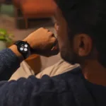 moto watch Lifestyle Image 4