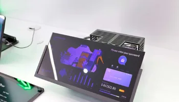 Samsung Galaxy S26 Ultra : L’écran « magique » qui devient noir pour vos voisins !