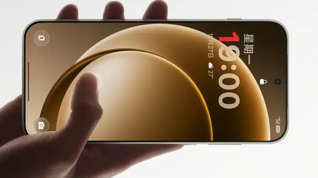 OnePlus 15 display