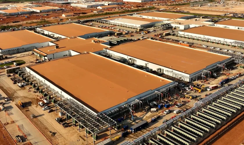 OpenAI Stargate vs Anthropic : La nouvelle guerre de l'IA se gagne sur le réseau électrique