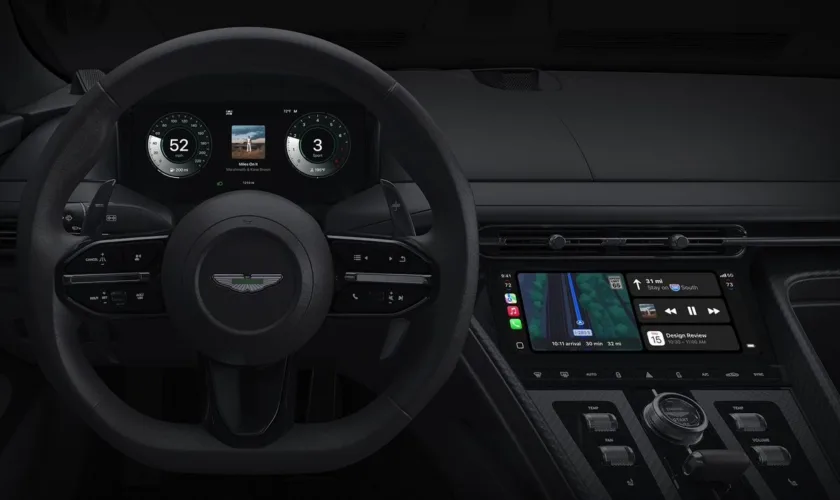 CarPlay s’ouvre enfin à ChatGPT, Claude et Gemini : Apple lâche Siri… sans lâcher le volant