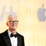 apple ceo tim cook arrives for a