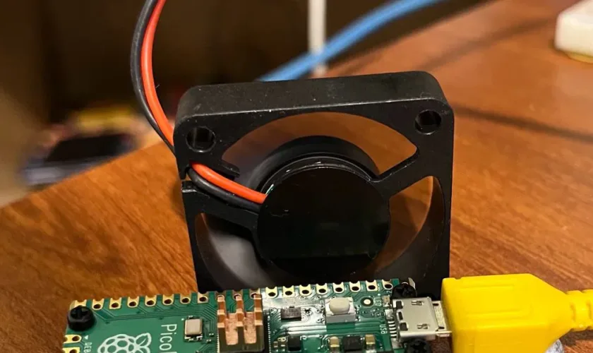 RP2350 : Le microcontrôleur de Raspberry Pi poussé à 873 MHz ! 81 RP2350 : Le microcontrôleur de Raspberry Pi poussé à 873 MHz !