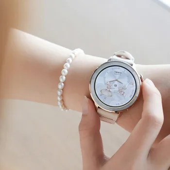 OPPO Watch X3 Mini : Le luxe et la puissance enfin dans un format compact