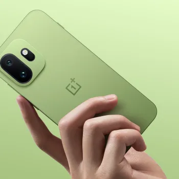 OnePlus 15T : Le « petit vaisseau amiral » ultime avec une batterie record de 7 500 mAh