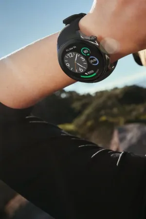 OnePlus Watch 4 : La certification EMVCo confirme une sortie imminente en 2026