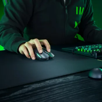 Razer Viper V4 Pro : La souris de 49 g qui veut conquérir l'e-sport en 2026