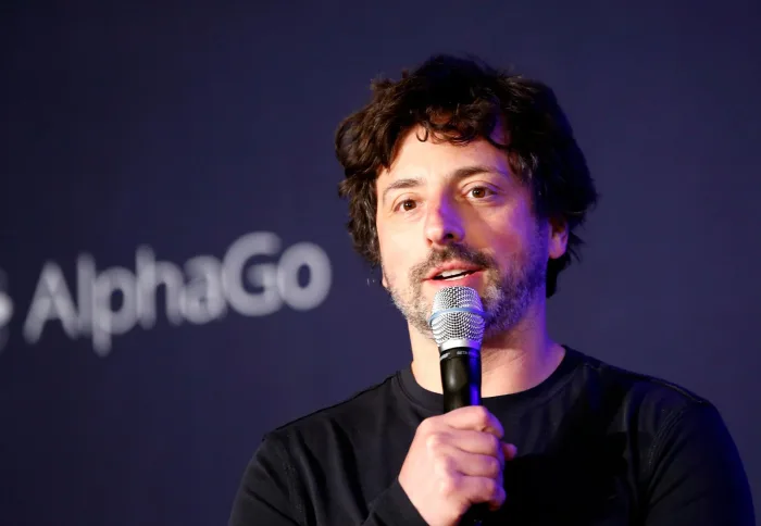 Sergey Brin relance Google DeepMind pour rattraper Claude sur le code IA
