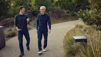 John Ternus : qui est le futur CEO d’Apple qui succède à Tim Cook ?