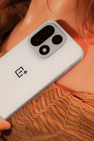 OnePlus 16 : Le futur roi de la photo avec un zoom de 200 mégapixels ?