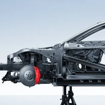 Xiaomi SU7 en pièces détachées : Le pari fou du CEO Lei Jun en direct