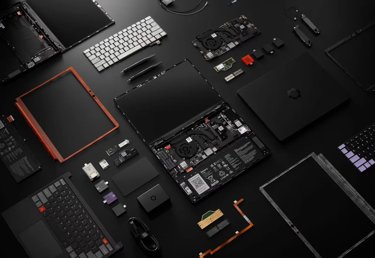 aeadj8BOoF08xJu3 FW13 Pro Teardown