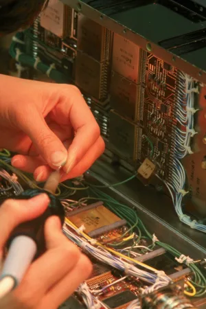 IA, guerre en Iran et pénurie de PCB : pourquoi les prix des smartphones et PC pourraient encore grimper ?