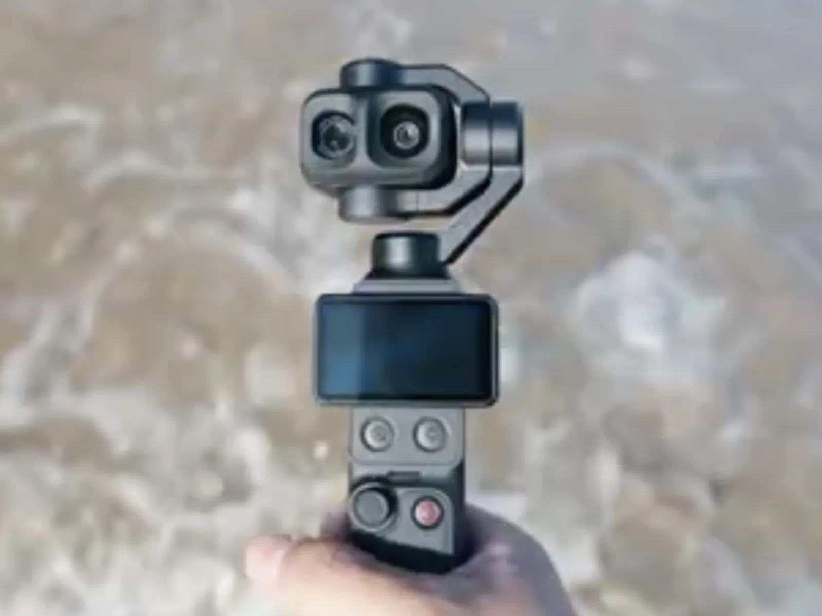 DJI Osmo Pocket 4P : vidéo verticale, 4K 240 fps et zoom amélioré