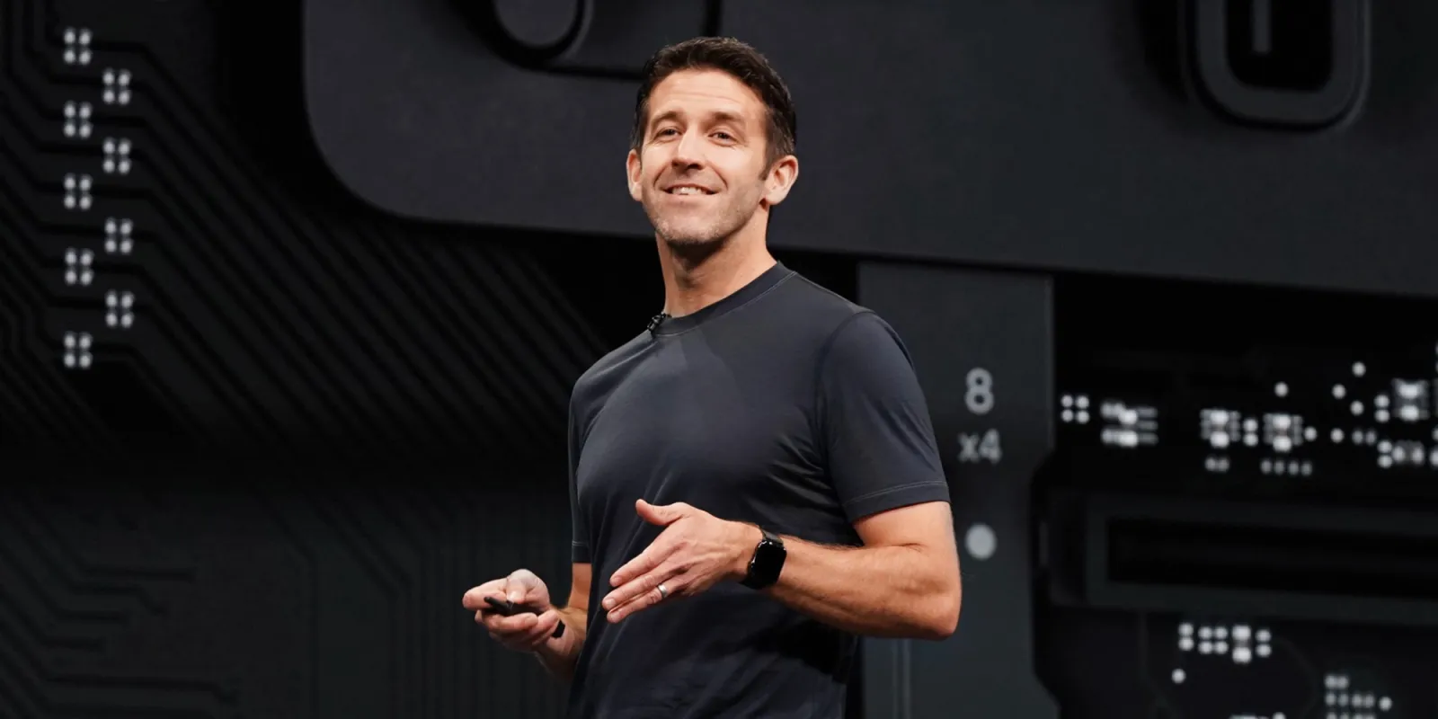 John Ternus donne le ton chez Apple : plus d’IA, sans renier l’ADN de la marque