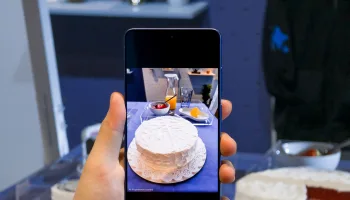 Galaxy S27 Ultra : Samsung pourrait supprimer le zoom 3x pour intégrer un aimant Qi2