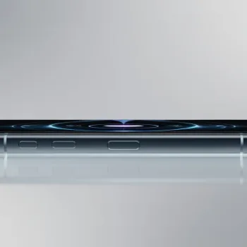 iPhone 20 : design Glasswing, boutons haptiques et écran sans découpe en rumeur