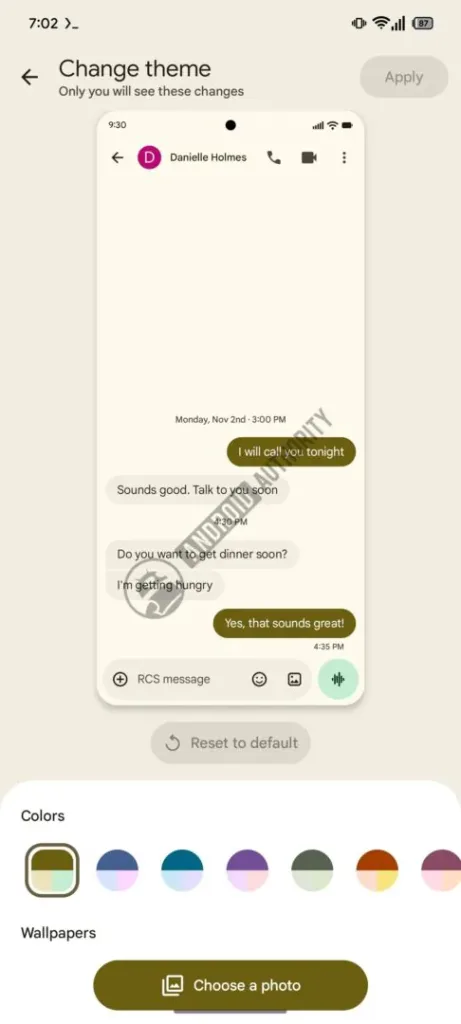 messages chat themes 2 watermarked 486w 1080h.jpg