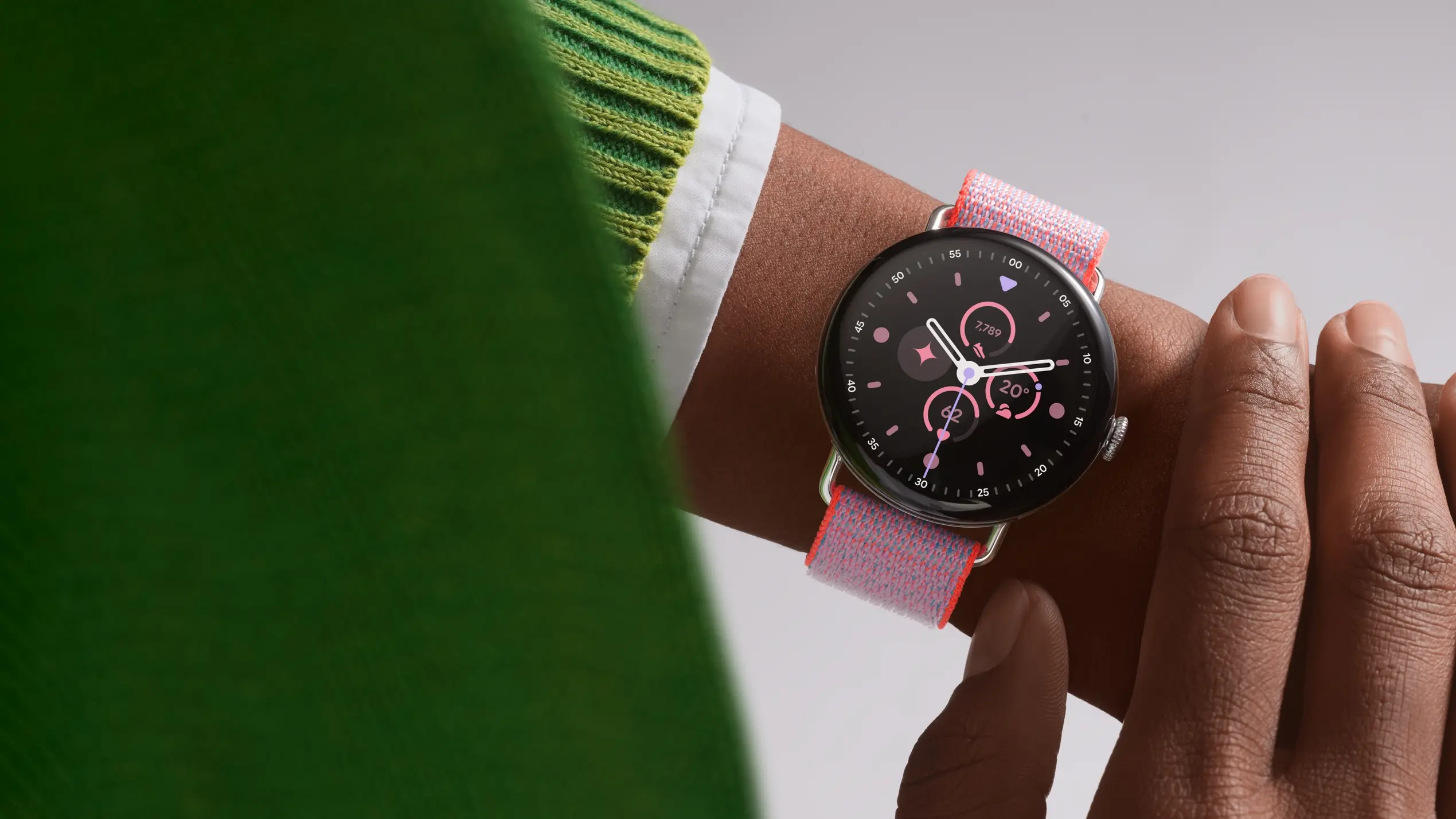 Pixel Watch 5 : la certification FCC révèle quatre modèles et une possible disparition de la version Wi-Fi