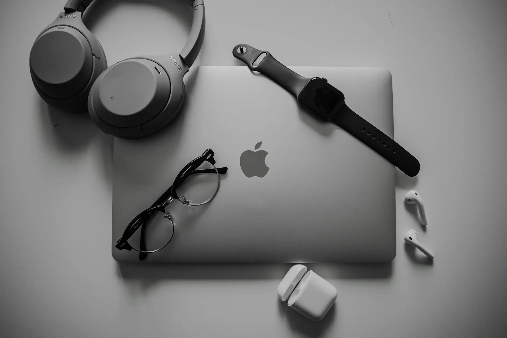 Apple augmente les prix des MacBook, iPad et Vision Pro : la crise de la mémoire frappe toute la gamme
