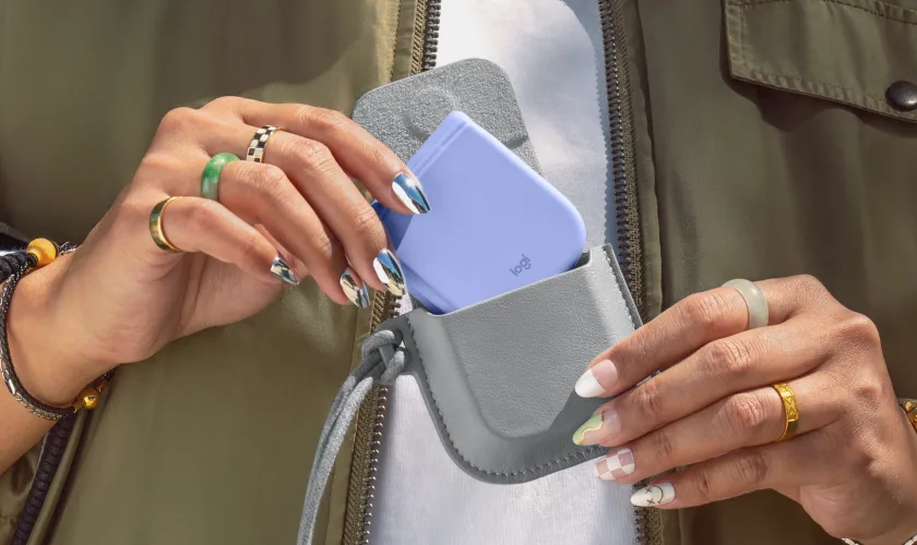 Logitech Mobi Fold : la nouvelle souris pliable pensée pour le travail nomade 77 Logitech Mobi Fold : la nouvelle souris pliable pensée pour le travail nomade