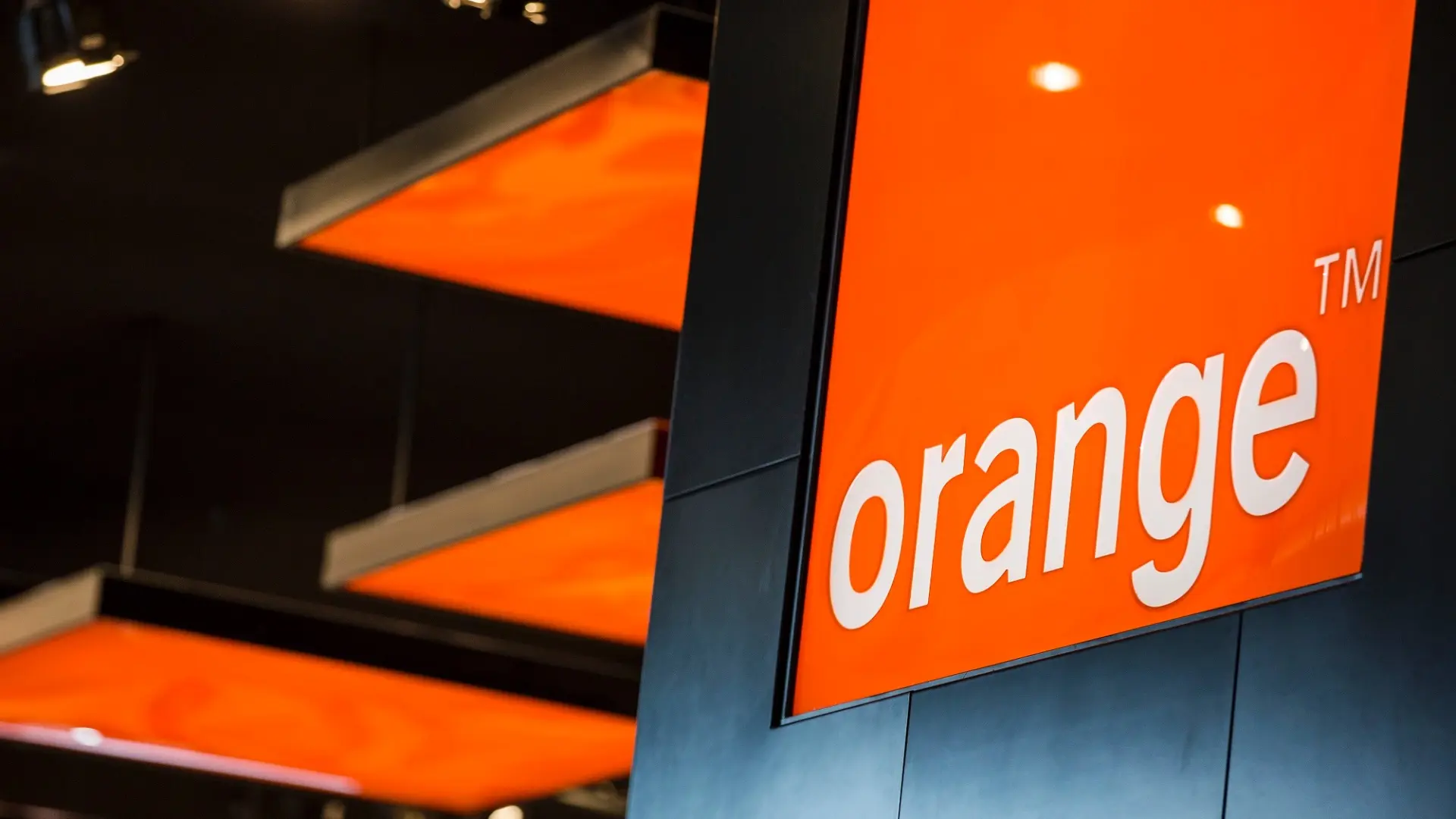 Panne Orange : une importante interruption du réseau mobile touche des milliers d’abonnés en France