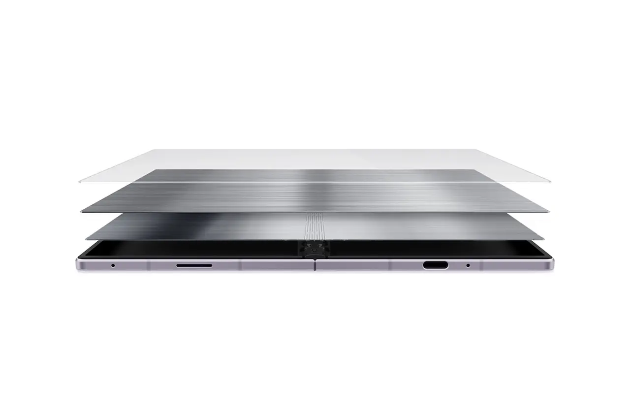 Samsung Galaxy Z Fold 8 Ultra officiel : le premier Fold « Ultra » mise sur la puissance, la photo et l’IA 60 002 Samsung Galaxy Z Fold8 Ultra Fold8 and Flip8 Foldables Perfected for Every Way of Living Newsbody