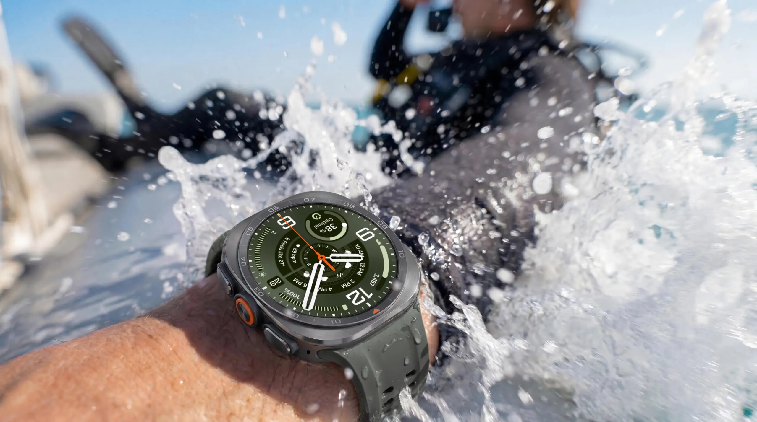 Samsung Galaxy Watch Ultra 2 officielle : plus d’autonomie, un écran record et une IA santé encore plus avancée 58 203 lifestyle galaxy watch ultra2 durability ocean diving scaled