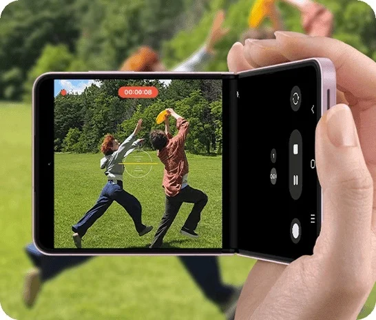 Galaxy Z Flip 8 : une fuite dévoile un écran externe beaucoup plus intelligent grâce à One UI 59 Galaxy Z Flip 8 Evleaks 7