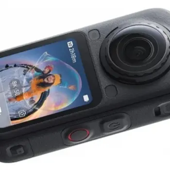 Insta360 X6 : les premières images dévoilent un nouveau design et une vidéo 8K à 50 fps