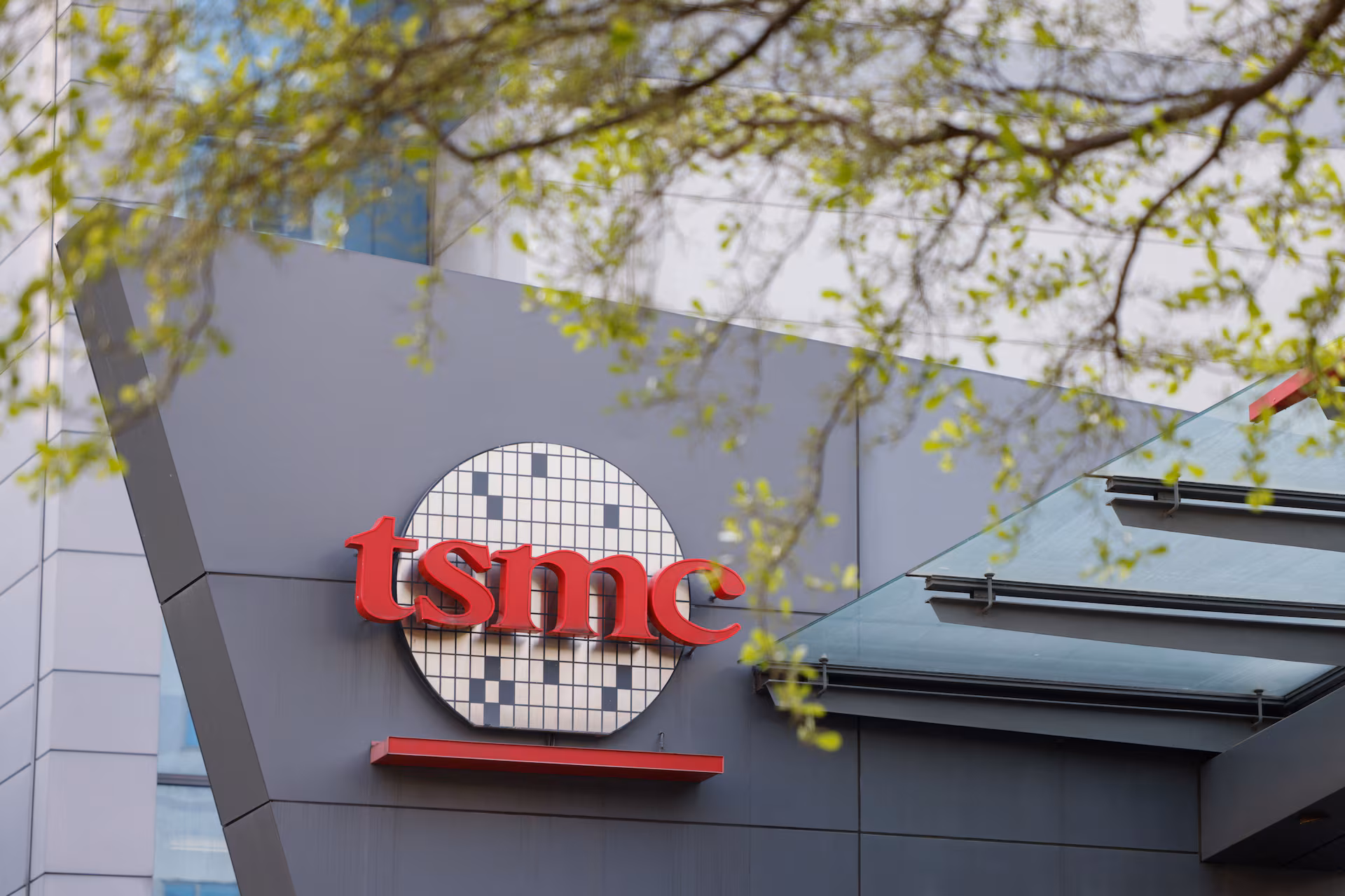 TSMC préparerait une hausse du prix de ses puces dès 2027 : Apple, Qualcomm et tout le marché pourraient être concernés 57 TSMC préparerait une hausse du prix de ses puces dès 2027 : Apple, Qualcomm et tout le marché pourraient être concernés