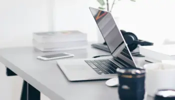 Le marché du PC chute de 4,9 % au deuxième trimestre 2026, Apple progresse grâce au MacBook Neo