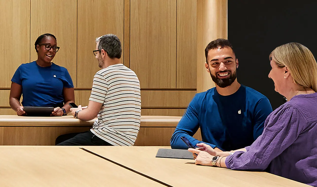 Apple teste « Live Notes » dans ses Apple Store : une IA pour résumer automatiquement les échanges au Genius Bar