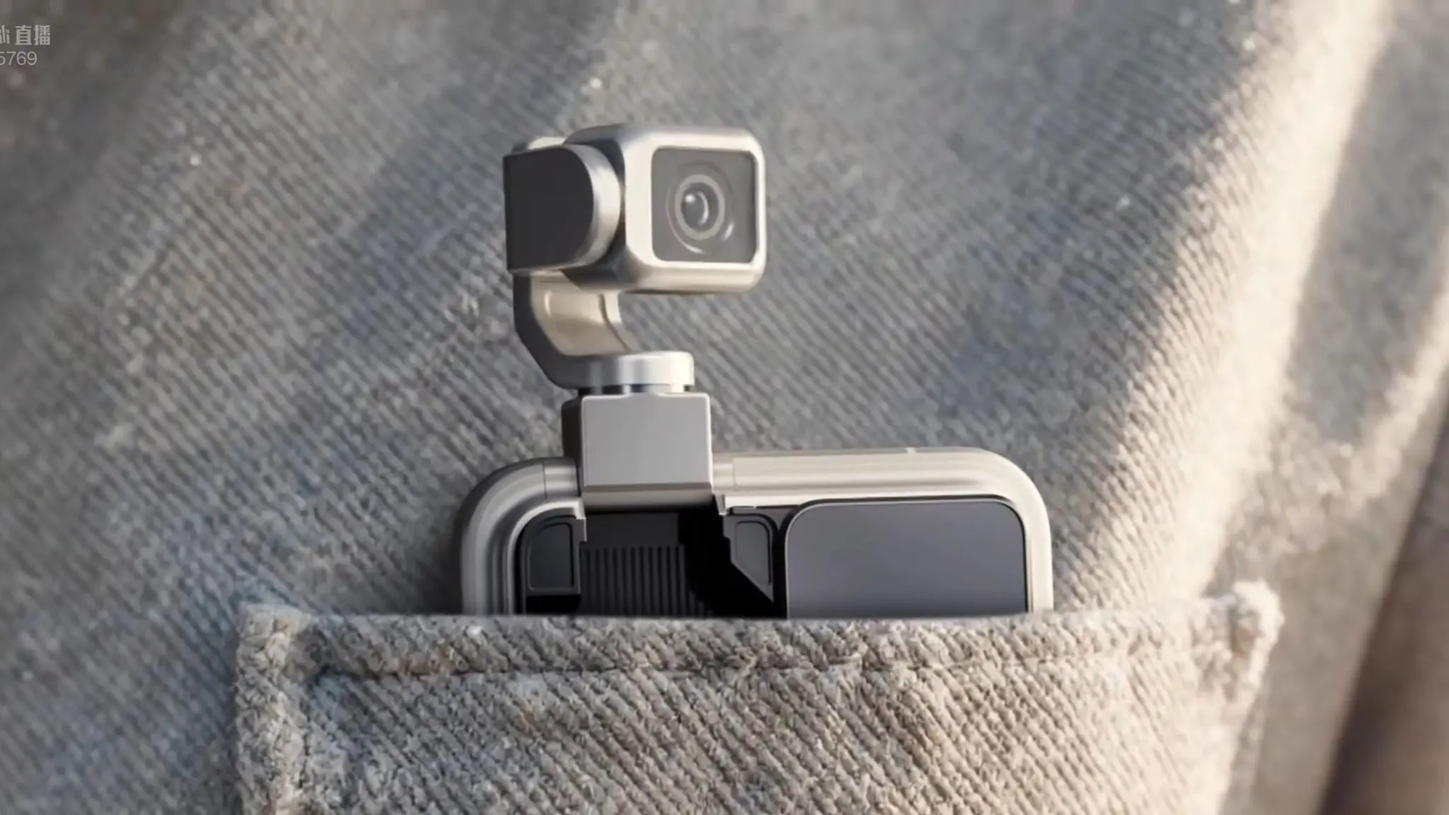 Honor Robot Phone : une vidéo d'unboxing dévoile le contenu de la boîte avant le lancement officiel 57 Honor Robot Phone : une vidéo d'unboxing dévoile le contenu de la boîte avant le lancement officiel
