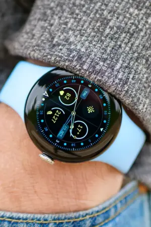 Pixel Watch : Google préparerait un déverrouillage automatique via le smartphone