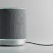OpenAI prépare son premier appareil IA : un compagnon intelligent imaginé par Jony Ive pour dépasser le smartphone