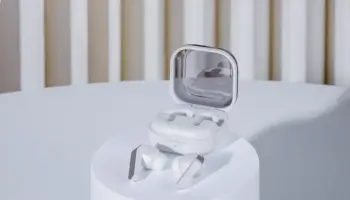 Samsung préparerait des Galaxy Buds sport avec un design à crochet pour un meilleur maintien