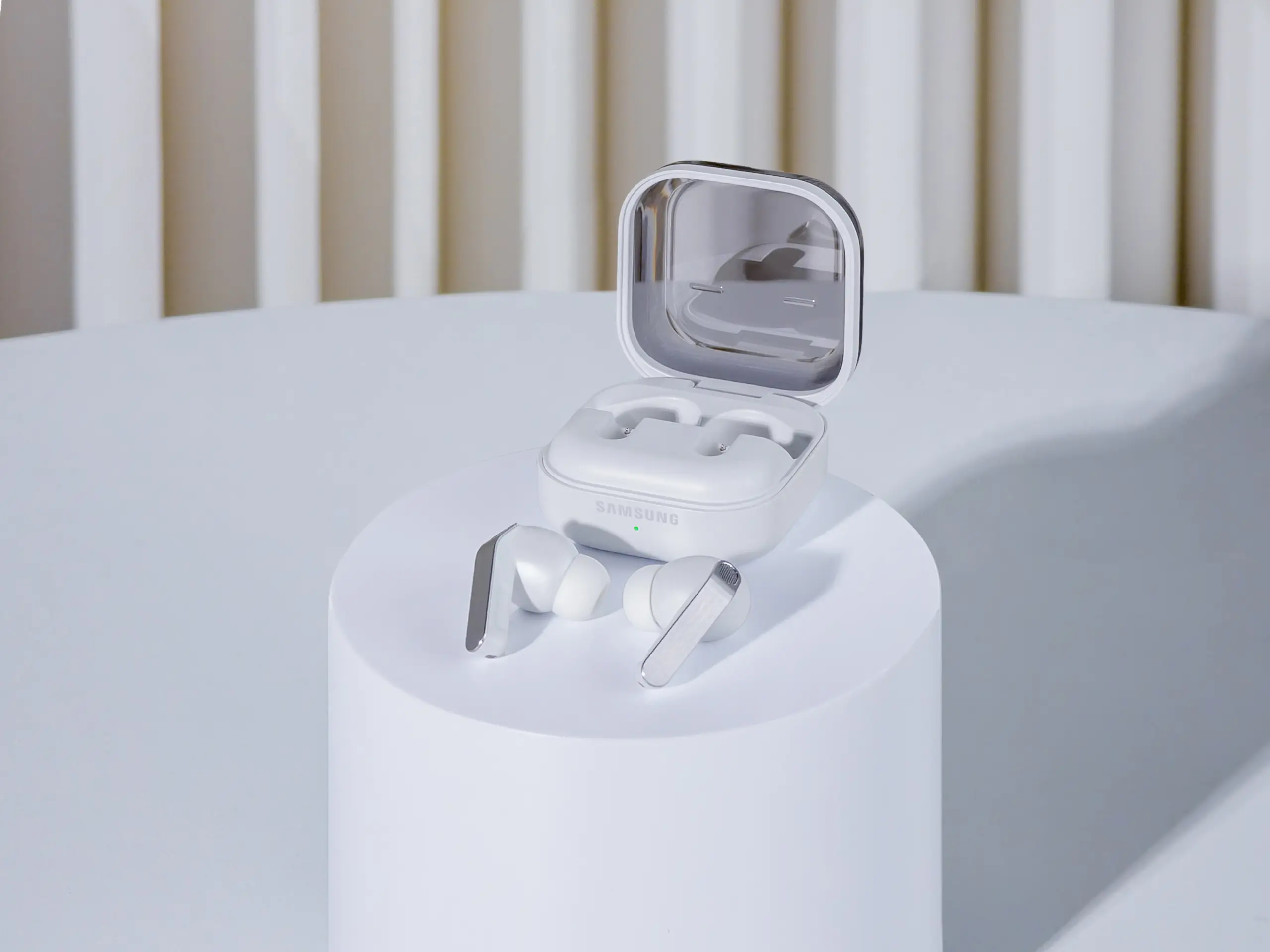 Samsung préparerait des Galaxy Buds sport avec un design à crochet pour un meilleur maintien 57 Samsung préparerait des Galaxy Buds sport avec un design à crochet pour un meilleur maintien