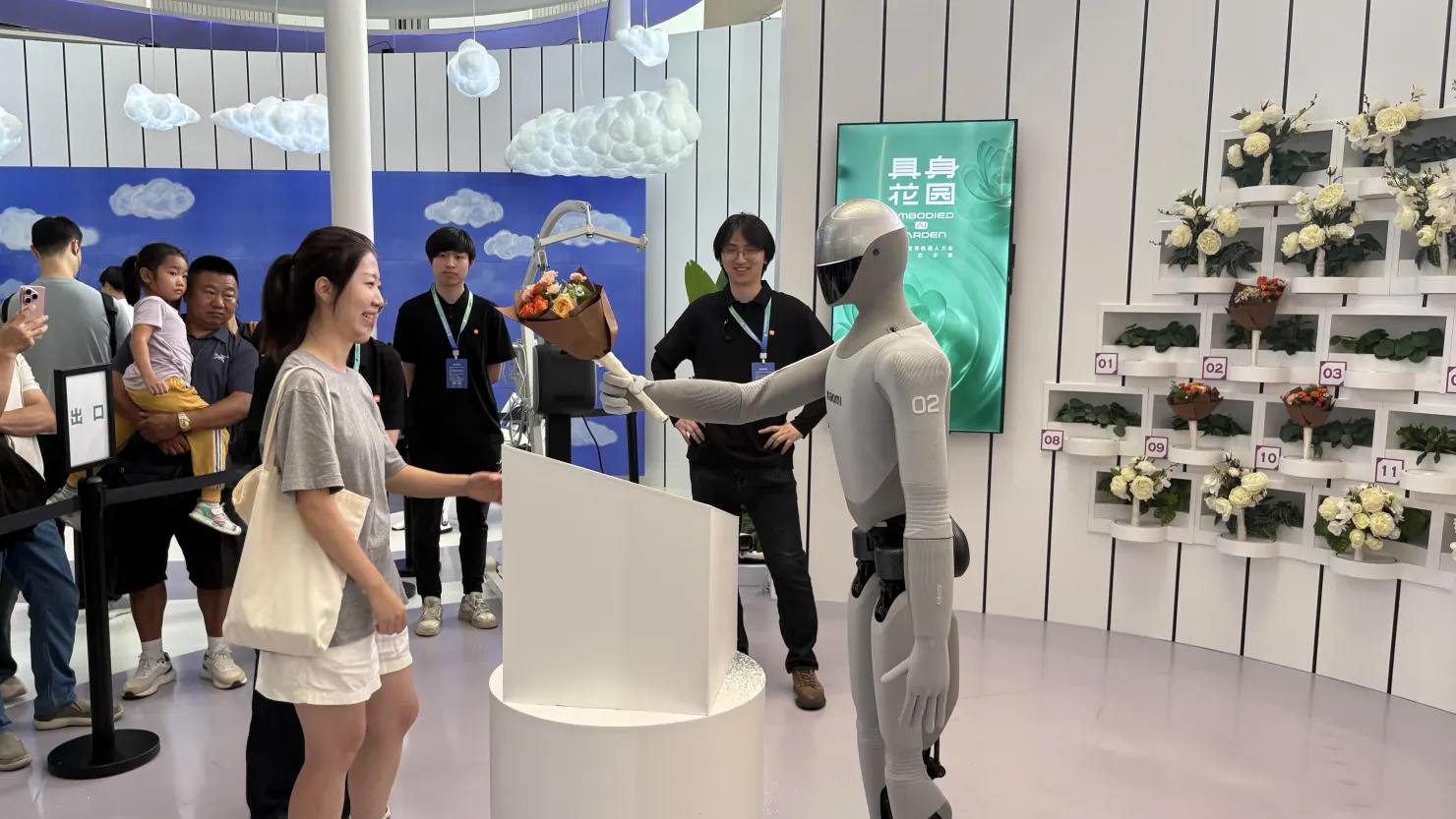 Xiaomi Robot : l’humanoïde de 1,70 m fait ses débuts publics au World Robot Conference 2026