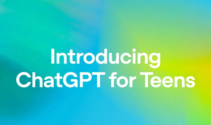 ChatGPT for Teens : OpenAI lance une version de ChatGPT pensée pour les 13–17 ans 62 Mozilla enrichit Smart Window, son mode de navigation assisté par IA dans Firefox. La bêta peut désormais aller chercher des informations récentes sur le Web avec des sources, retrouver visuellement des pages consultées dans l’historique et proposer automatiquement des groupes d’onglets. Smart Window peut désormais chercher sur le Web en temps réel Jusqu’ici, Smart Window se concentrait surtout sur le contenu déjà ouvert dans Firefox : résumer une page, comparer plusieurs onglets ou rechercher dans l’historique en langage naturel. Mozilla ajoute désormais une véritable couche de recherche Web grâce à un partenariat avec Exa. Lorsqu’un utilisateur pose une question dans le chat intégré, Smart Window peut aller récupérer des informations actuelles sur Internet et afficher les liens vers les sources utilisées. C’est une évolution importante : Firefox ne se contente plus de faire travailler l’IA sur le contexte local du navigateur. Il commence à transformer Smart Window en véritable moteur de recherche conversationnel, tout en conservant la possibilité de vérifier l’origine des réponses. L’historique devient une mémoire visuelle L’une des nouveautés les plus intéressantes concerne la recherche dans l’historique. Smart Window permet déjà d’utiliser des formulations naturelles plutôt que de rechercher précisément un titre ou une URL. Mozilla va désormais plus loin en ajoutant des aperçus visuels des pages précédemment consultées. Un utilisateur peut par exemple demander : « Les chaussures de running que j’ai regardées la semaine dernière » Firefox peut alors parcourir les éléments correspondants de l’historique et afficher les pages retrouvées avec leurs images. Cette approche répond à un problème très courant : nous nous souvenons souvent de ce que nous avons vu, mais beaucoup moins du nom exact du site ou de la page. Retrouver une idée plutôt qu’une URL C’est probablement là que l’IA apporte le plus de valeur. L’historique classique d’un navigateur repose essentiellement sur des titres, des URL et des dates. Smart Window essaie au contraire de reconstruire l’intention de l’utilisateur. On ne cherche plus forcément « nike.com/product/xxx », mais « les baskets rouges que j’avais comparées vendredi ». Mozilla explique que les premiers utilisateurs de la bêta ont trouvé cette approche utile pour reprendre plus facilement un travail interrompu et conserver leur fil de pensée. Firefox veut aussi ranger automatiquement les onglets Smart Window peut désormais proposer des groupes d’onglets en fonction de ce qui est ouvert. L’IA identifie les pages liées à un même sujet et suggère de les regrouper, tout en pouvant repérer certains doublons. Pour les utilisateurs qui accumulent plusieurs dizaines d’onglets, la fonction peut rapidement devenir plus utile qu’un simple assistant conversationnel. Mozilla avait déjà introduit des suggestions de groupes basées sur une IA locale. Smart Window pousse désormais cette logique plus loin en l’intégrant directement à son environnement de navigation assistée. L’objectif est moins de générer du texte que de réduire le chaos provoqué par la navigation elle-même. Mozilla veut que l’IA organise ce que vous avez déjà vu C’est probablement ce qui distingue le plus Smart Window des nombreux navigateurs centrés sur l’intelligence artificielle. La plupart utilisent l’IA pour produire de nouveaux résultats : poser une question, effectuer une recherche, générer un résumé. Mozilla insiste davantage sur la continuité de navigation. Smart Window peut comprendre les onglets actuels, revenir dans l’historique, afficher des aperçus des pages déjà visitées et maintenant enrichir ses réponses avec des informations provenant du Web. L’IA devient donc une couche permettant de naviguer entre le passé, le présent et de nouvelles recherches plutôt qu’un chatbot simplement greffé à côté du navigateur. Smart Window reste entièrement optionnel Mozilla continue cependant de présenter Smart Window comme une fonction opt-in. Le mode reste en bêta et aucun calendrier précis n’est encore annoncé pour sa sortie définitive. C’est un choix important dans la stratégie de Firefox. Mozilla a ajouté cette année une section AI Controls dans les paramètres du navigateur. Elle permet de désactiver toutes les fonctions d’intelligence artificielle ou de sélectionner individuellement celles que l’on souhaite conserver. La philosophie affichée est donc sensiblement différente de celle de certains concurrents : l’IA doit enrichir Firefox pour ceux qui la souhaitent, sans devenir une couche obligatoire du navigateur. Plusieurs modèles au choix, y compris en local Smart Window n’impose pas non plus un fournisseur unique. Mozilla permet actuellement de choisir entre plusieurs modèles, notamment Gemini 3.1 Flash Lite de Google, oss-gpt-120b d’OpenAI ou encore Qwen3-235B-A22B-Instruct-2507 d’Alibaba. Les utilisateurs peuvent également opter pour certains modèles exécutés localement. Mozilla présente cette ouverture comme une question de souveraineté numérique. Une personne ou une organisation peut ainsi préférer un modèle local ou choisir un fournisseur établi dans une région particulière, plutôt que dépendre systématiquement du même acteur américain. Cette neutralité pourrait devenir l’un des principaux arguments de Firefox face aux navigateurs directement liés à un grand fournisseur d’IA. Mozilla promet une rétention nulle chez ses fournisseurs Cette liberté de choix s’accompagne également d’engagements sur les données. Selon Mozilla, les fournisseurs tiers utilisés par Smart Window sont soumis à des accords de zero data retention. Les prompts sont traités en mémoire, mais ne doivent pas être conservés pour entraîner les modèles, servir à la publicité ou permettre une consultation humaine générale. Mozilla indique également ne pas conserver les conversations Smart Window sur ses propres serveurs sans autorisation explicite de l’utilisateur. Ces garanties seront particulièrement importantes pour une fonction capable de travailler avec l’historique de navigation, un type de donnée autrement plus sensible qu’une simple question envoyée à un chatbot. Firefox veut éviter de devenir uniquement une interface pour les LLM La stratégie de Mozilla apparaît progressivement plus clairement. Le groupe ne veut pas construire un navigateur dont la fonction principale consiste à envoyer davantage de questions à un modèle de langage. Il veut utiliser l’IA pour améliorer des tâches historiquement propres au navigateur : retrouver une page, organiser ses onglets, comparer des informations ou reprendre une session interrompue. C’est une différence subtile, mais importante. Dans cette vision, le navigateur reste le produit principal. L’IA est un outil permettant de mieux l’utiliser. Des « parcours » de navigation et le remplissage automatique sont déjà prévus Mozilla prépare déjà les prochaines étapes. De futures versions de Smart Window doivent notamment mieux faire remonter les parcours de navigation récents, afin de retrouver un ensemble de pages consultées dans le cadre d’une même recherche ou d’un même projet. Un système de remplissage automatique de formulaires assisté par IA est également prévu. Ces deux évolutions pourraient rendre Smart Window beaucoup plus proactif. Au lieu d’attendre qu’un utilisateur lui pose une question, Firefox commencerait progressivement à comprendre la structure d’une tâche en cours et à proposer des actions adaptées. C’est précisément à ce moment que la frontière entre navigateur et agent commence à devenir moins nette. Mozilla joue la carte de l’IA choisie, pas imposée Smart Window reste encore expérimental, et son utilité réelle dépendra beaucoup de la qualité avec laquelle il comprend l’historique et les intentions des utilisateurs. Mais Mozilla semble avoir trouvé un positionnement assez différent dans la course actuelle aux navigateurs IA. Plutôt que de choisir un modèle unique et d’en faire le centre de Firefox, le groupe mise sur plusieurs fournisseurs, des options locales, des contrôles granulaires et une fonction qui reste désactivable. Le pari est presque paradoxal : faire davantage d’IA dans Firefox tout en donnant davantage de moyens de ne pas l’utiliser. Si Mozilla parvient à conserver cet équilibre, Smart Window pourrait devenir moins un navigateur qui veut penser à la place de l’utilisateur qu’un outil capable de l’aider à retrouver, organiser et comprendre ce qu’il faisait déjà sur le Web.