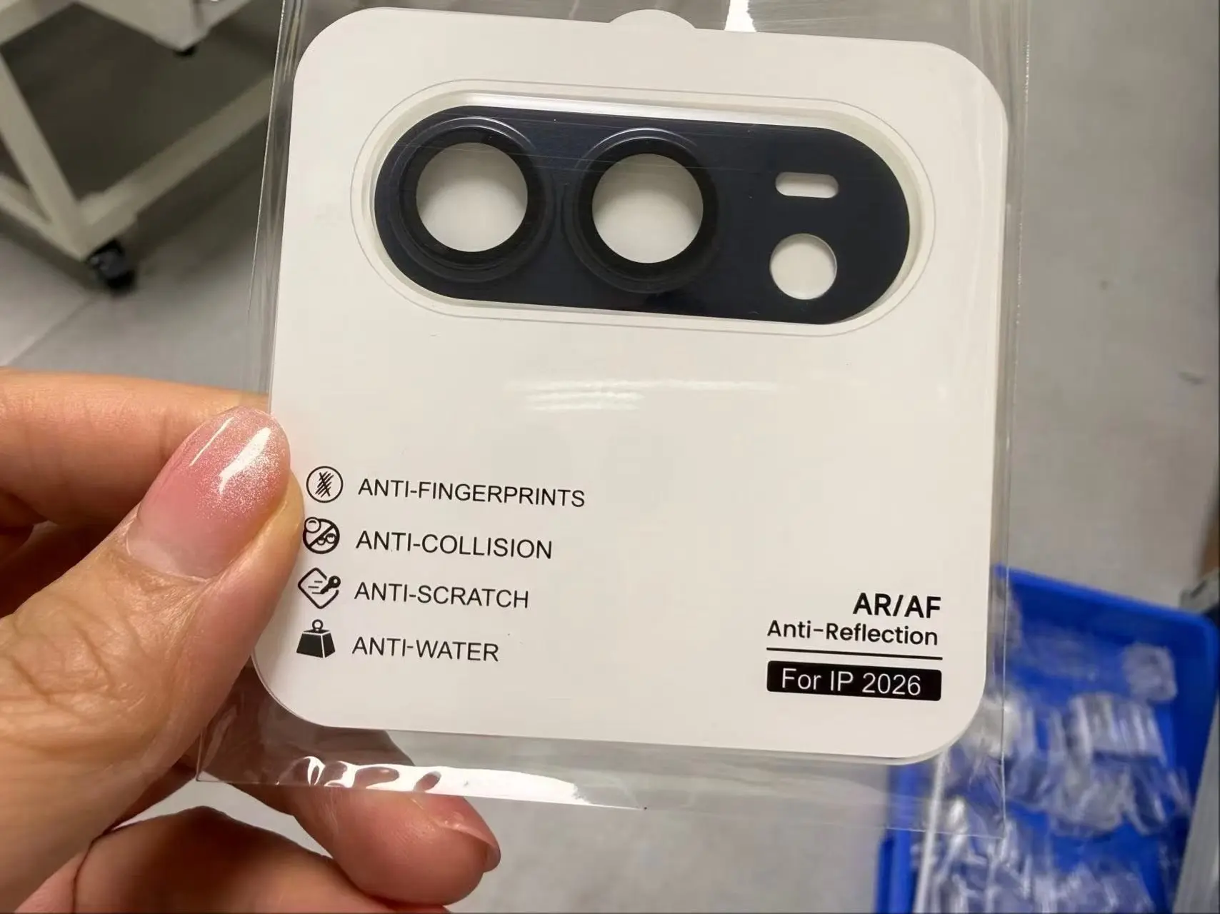 iPhone Ultra : une fuite dévoile les deux coloris du premier iPhone pliable d'Apple 58 HPO zkhaoAAIdNk