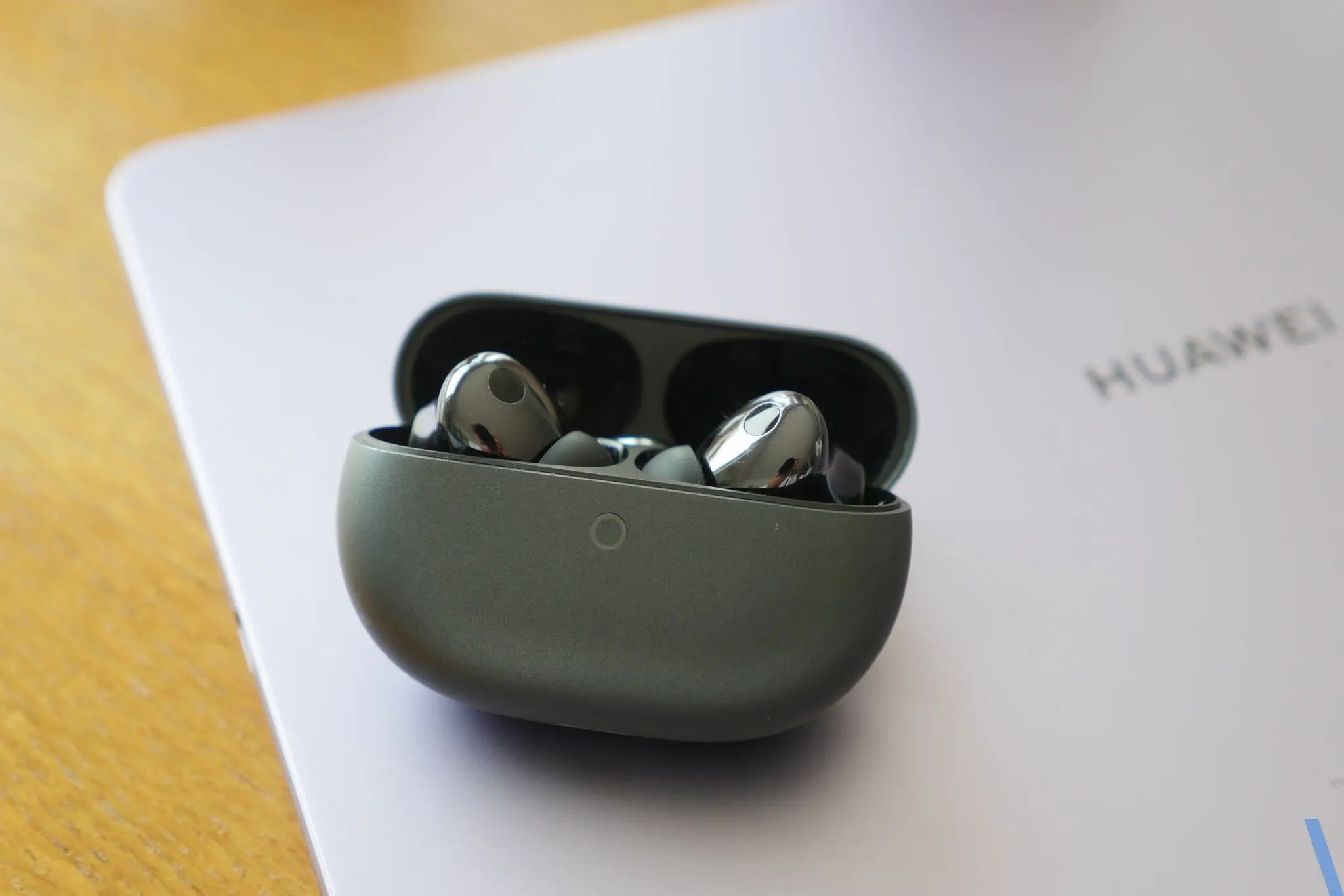 Test des HUAWEI FreeBuds Pro 5 : Le nouveau standard des écouteurs à réduction de bruit ? 68 HUAWEI FreeBuds Pro 5 33