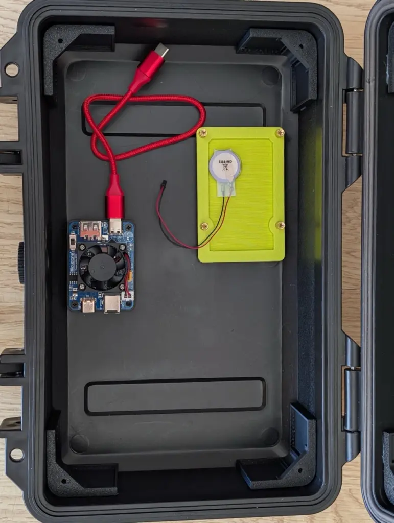 Raspberry Pi publie son guide officiel pour construire son propre cyberdeck 39 cyberdeck2 Large